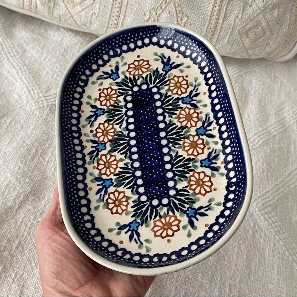 Polish Pottery Oval Serving Dish Flowers & Leaves - Picture 2 of 11